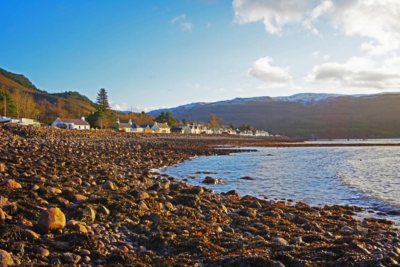 Tigh An Eilean Hotel Shieldaig  Exterior photo